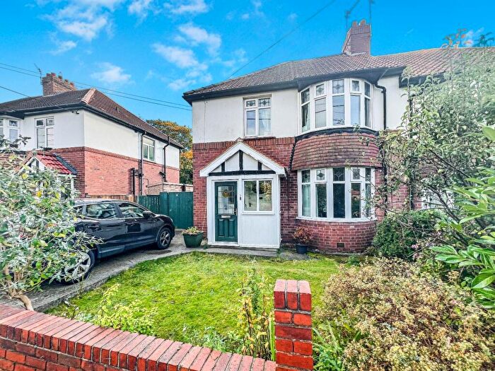 3 Bedroom Semi Detached House For Sale In Ellam Avenue, Nevilles Cross, Durham, DH1
