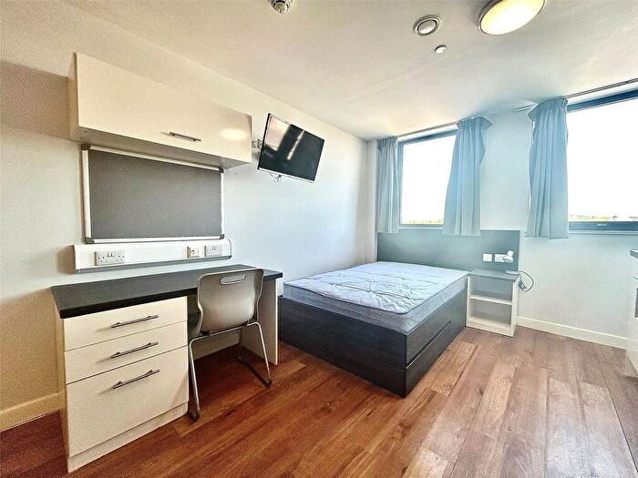 1 Bedroom Apartment To Rent In Sovereign House, , Queen Street, Sheffield, S1