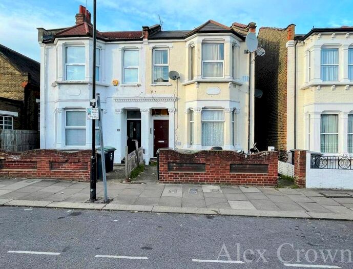 1 Bedroom Flat To Rent In Frobisher Road, London N8