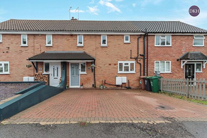 3 Bedroom Terraced House For Sale In Aldbury Road, Mill End, Rickmansworth, Hertfordshire, WD3
