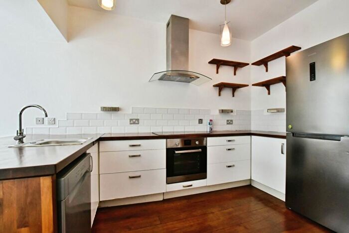 2 Bedroom End Of Terrace House To Rent In School Lane, Manchester, Greater Manchester, M20
