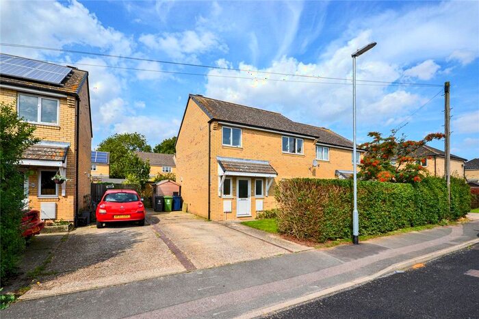 3 Bedroom Semi-Detached House To Rent In New Road, Sawston, Cambridge, CB22