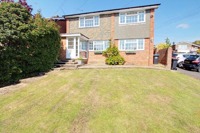 4 Bedroom Detached House For Sale In Colesdale, Cuffley, EN6