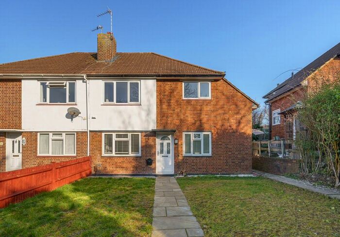 2 Bedroom Maisonette To Rent In Russett Close, Orpington, BR6