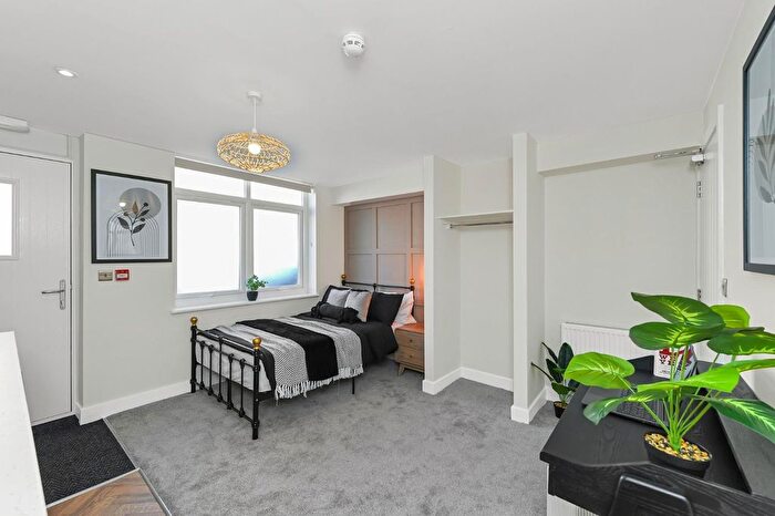 Studio To Rent In Bridge Street, Long Eaton, NG10