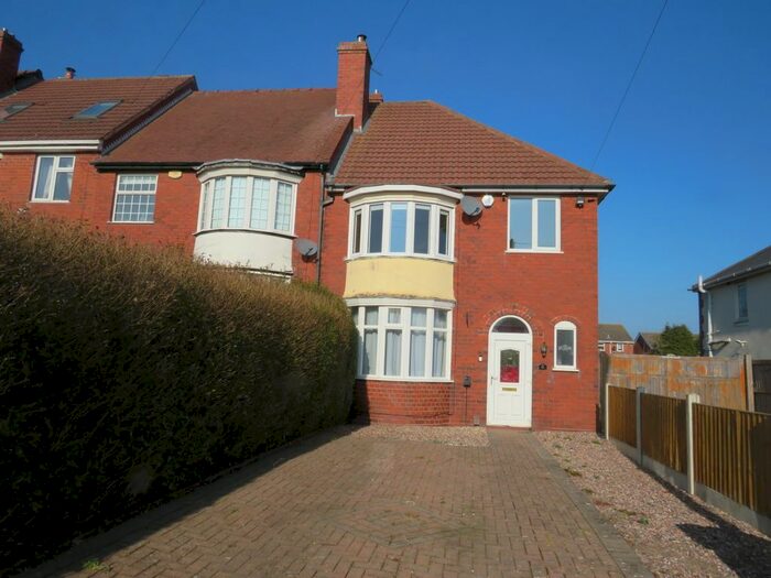 3 Bedroom Property To Rent In Uplands Avenue, Rowley Regis, B65