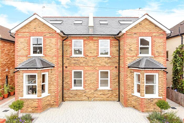 3 Bedroom House To Rent In Alfred Road, Kingston Upon Thames, KT1