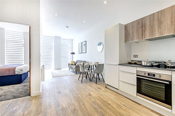 1 Bedroom Flat To Rent In North Star House, Swindon, SN2
