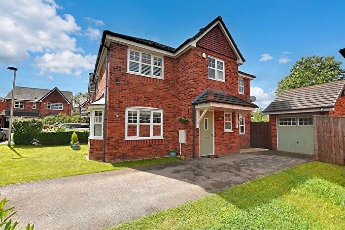 4 Bedroom Detached House For Sale In Wrenmere Close, Sandbach, CW11