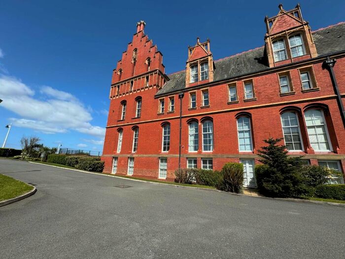 2 Bedroom Apartment To Rent In Marine Gate Mansions, Southport, PR9