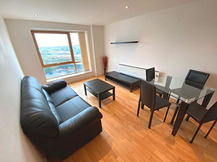 1 Bedroom Apartment To Rent In Clarence House, Leeds Dock, LS10