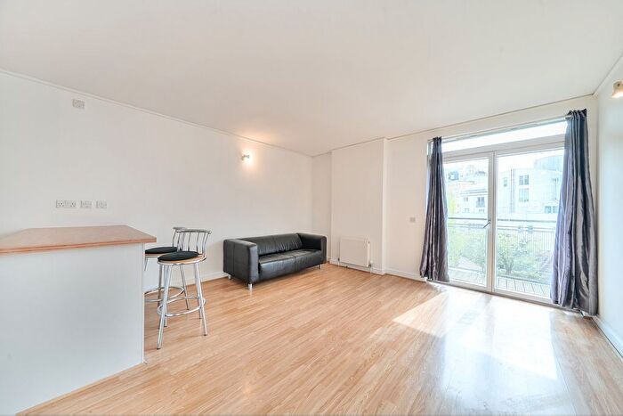 1 Bedroom Flat For Sale In John Harrison Way, London, SE10