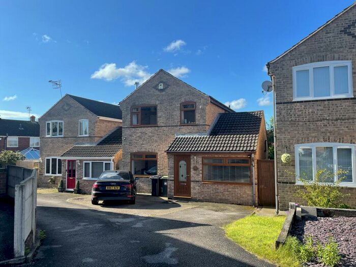 3 Bedroom House To Rent In Robina Drive, Giltbrook, Nottingham, NG16