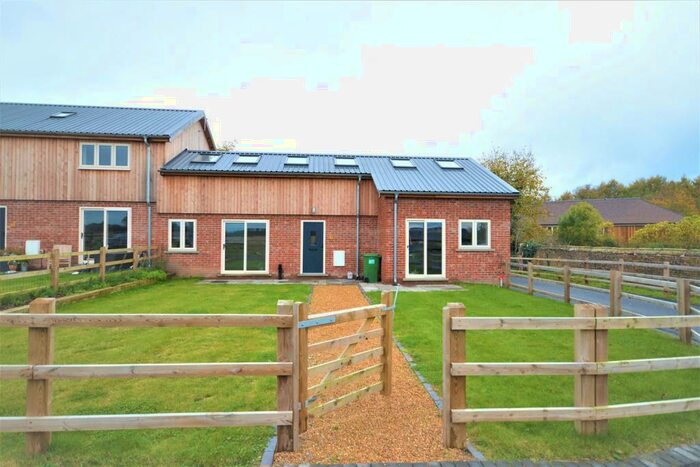 3 Bedroom Semi-Detached House To Rent In Hall Hays, Forty Acre Lane, Kermincham, CW4