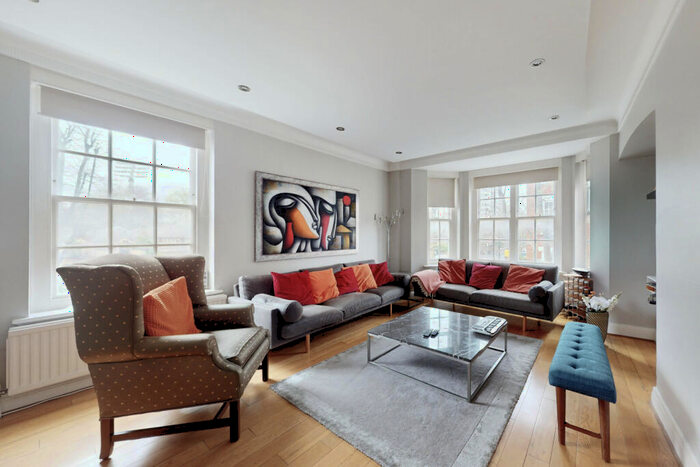 3 Bedroom Apartment To Rent In Ascot Court, Grove End Road, London, NW8