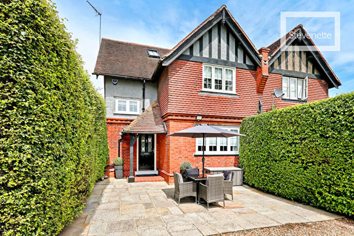 3 Bedroom Semi-Detached House For Sale In Creed Cottages, High Road, Epping, CM16