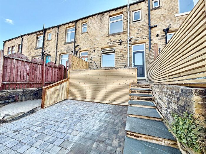 2 Bedroom Terraced House To Rent In Mill Moor Road, Meltham, HD9