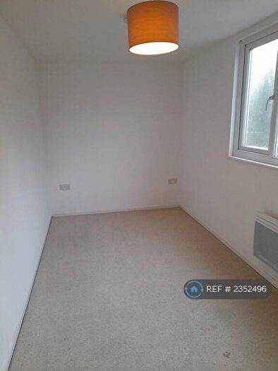 1 Bedroom Flat To Rent In Icen Way, Dorchester, DT1