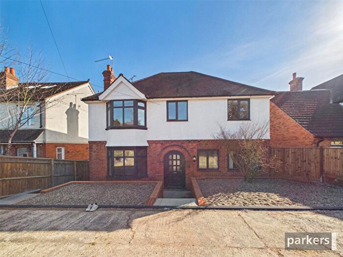 5 Bedroom Detached House For Sale In Henley Road, Caversham, Reading, Berkshire, RG4