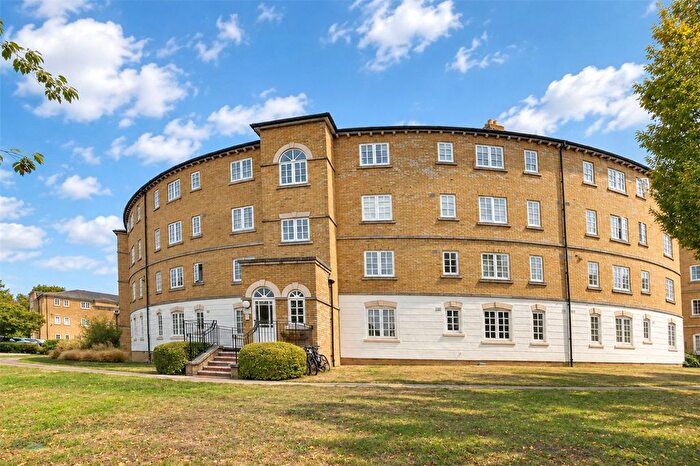 2 Bedroom Flat For Sale In Gilbert Close, Shooters Hill, London, SE18