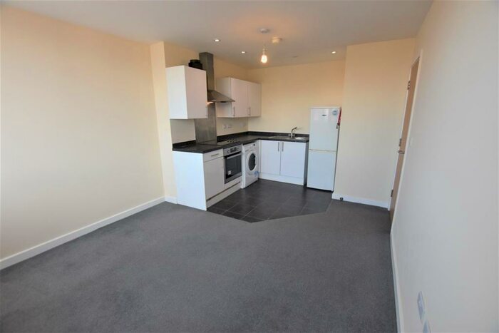 1 Bedroom Flat To Rent In Abbey House, Burleys Way, Leicester, LE1