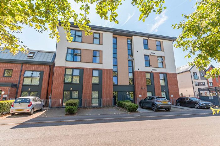 1 Bedroom Flat For Sale In Rodney Road, Newport, NP19