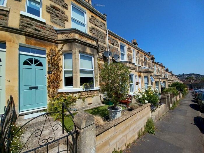 2 Bedroom House To Rent In Faulkland Road, BA2