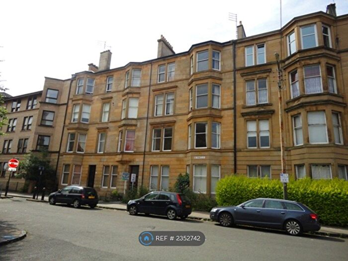 4 Bedroom Flat To Rent In West Princes Street, Glasgow, G4