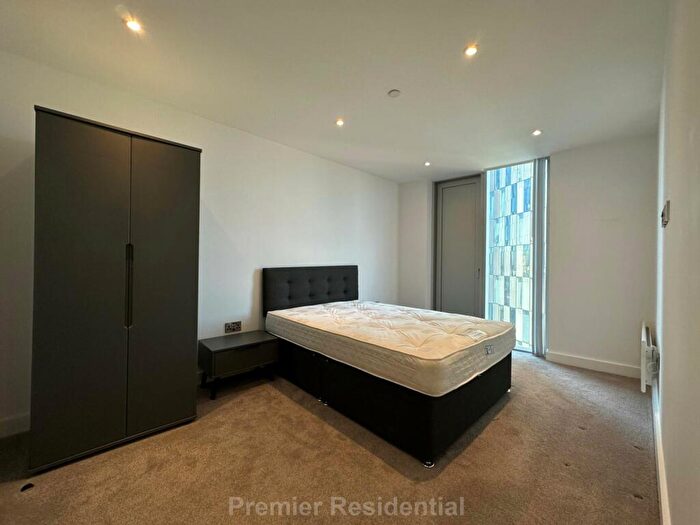 2 Bedroom Apartment To Rent In Owen Street, Manchester, M15