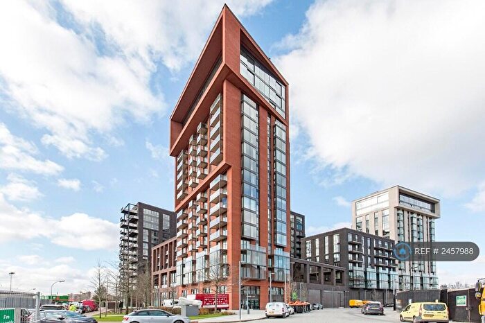 1 Bedroom Flat To Rent In Ambassador Building, London, SW11