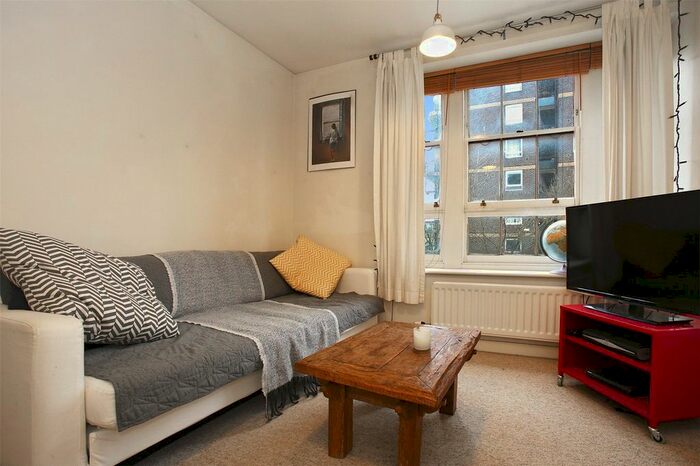 1 Bedroom Flat To Rent In Columbia Road, London, E2