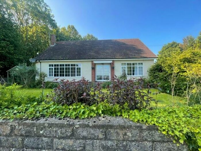 3 Bedroom Detached Bungalow To Rent In Sough Hill, Caldwell, DL11