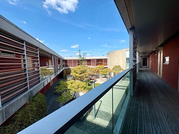 1 Bedroom Flat To Rent In Highcross Lane, Leicester, LE1