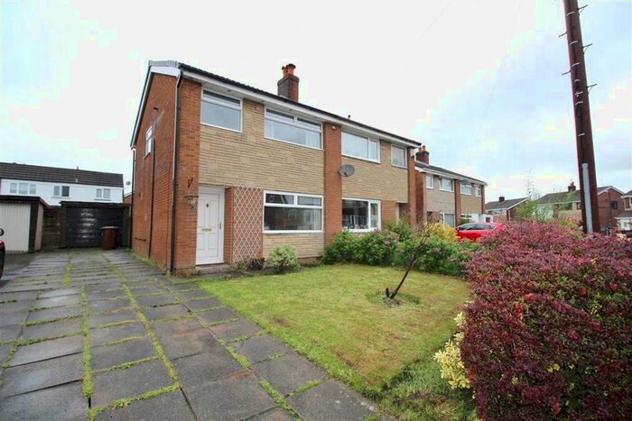 3 Bedroom Property To Rent In Lowther Crescent, South Ribble, Leyland PR26