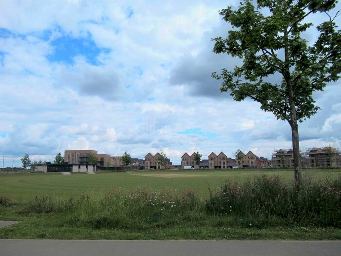 4 Bedroom Town House To Rent In Cartwright Close, Huntingdon, PE28