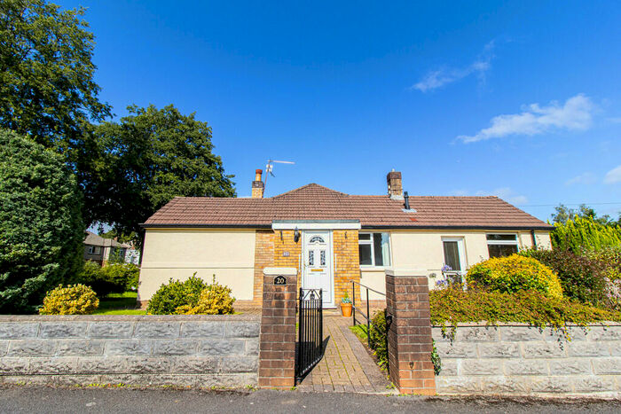 2 Bedroom Detached Bungalow To Rent In Heol Derlwyn, Rhiwbina, CF14
