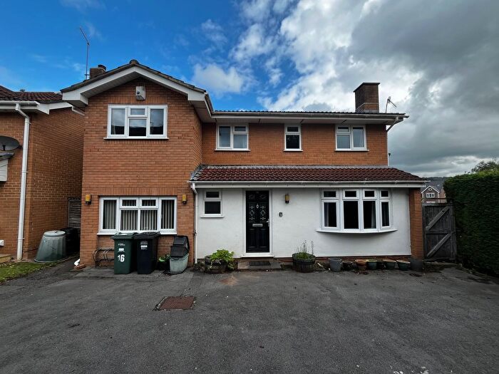 5 Bedroom Detached House To Rent In Briar Close, Bristol, BS48