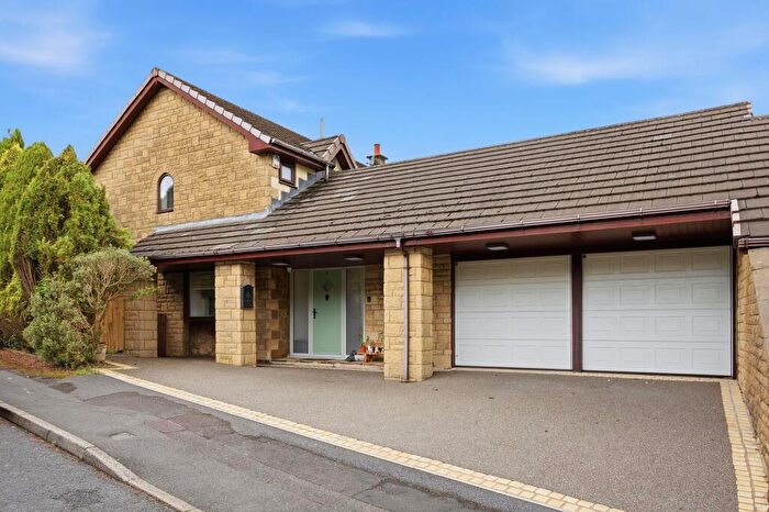 4 Bedroom Detached House For Sale In Wolfenden Green, Rossendale, BB4