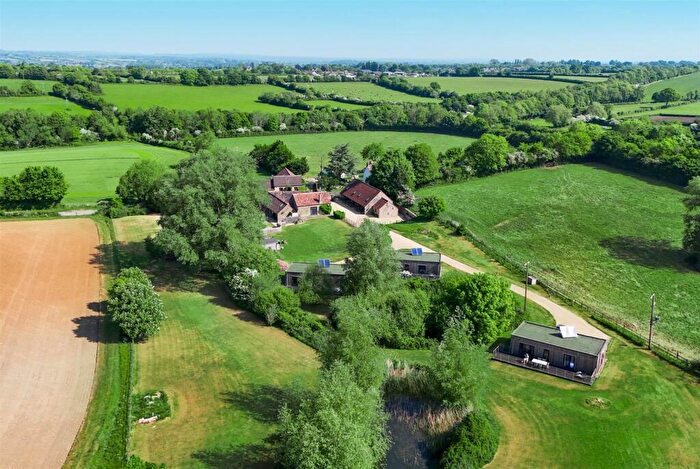 4 Bedroom Detached House For Sale In Whitechapel Lane, Beckington, Bath, BA11