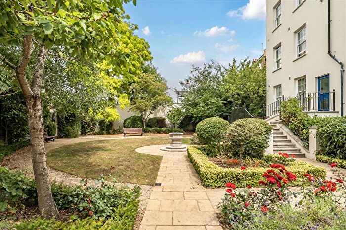 2 Bedroom Apartment For Sale In Wellington Place, London Road, Cheltenham, GL52