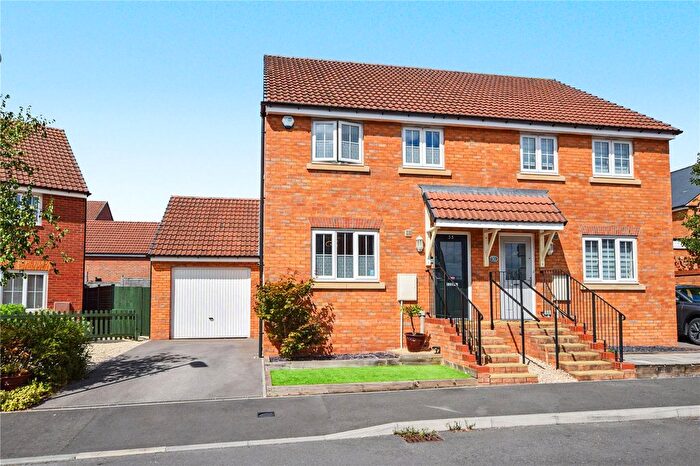 3 Bedroom Semi Detached House For Sale In Home Field, Cheddon Fitzpaine, Taunton, Somerset, TA2
