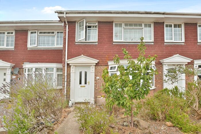 3 Bedroom Terraced House For Sale In Colemans Close, Lydd, Romney Marsh, Kent, TN29