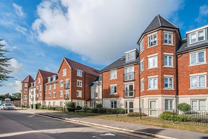 2 Bedroom Retirement Property For Sale In Keyes Lodge, Dartford, DA1