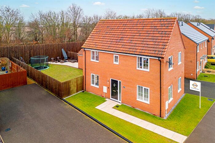 3 Bedroom Detached House For Sale In Low Lane, Holbeach, Spalding, PE12