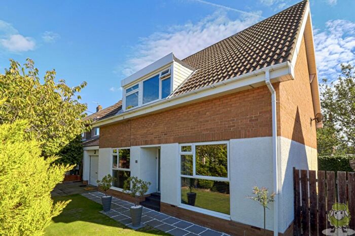 3 Bedroom Detached House For Sale In Celtic Close, Cleadon Village, Sunderland, SR6