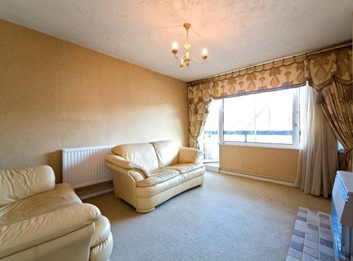 1 Bedroom Flat To Rent In Maitland Park Road, Chalk Farm, NW3