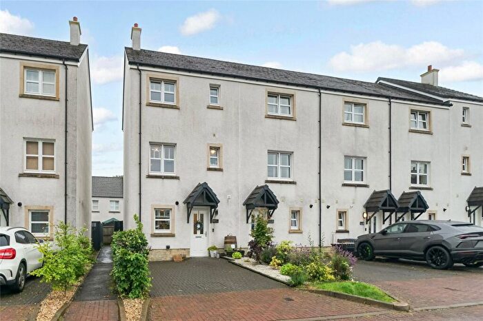 4 Bedroom Terraced House For Sale In Stein Crescent, Stoneywood, Denny, Stirlingshire, FK6