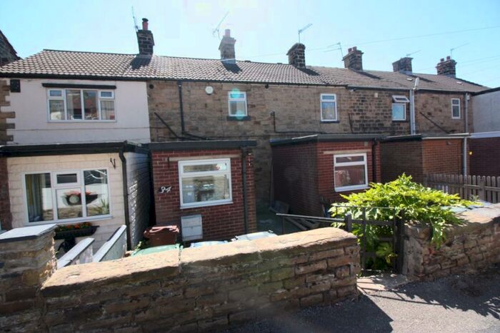 2 Bedroom House To Rent In Elm Street, Hoyland Common, S74