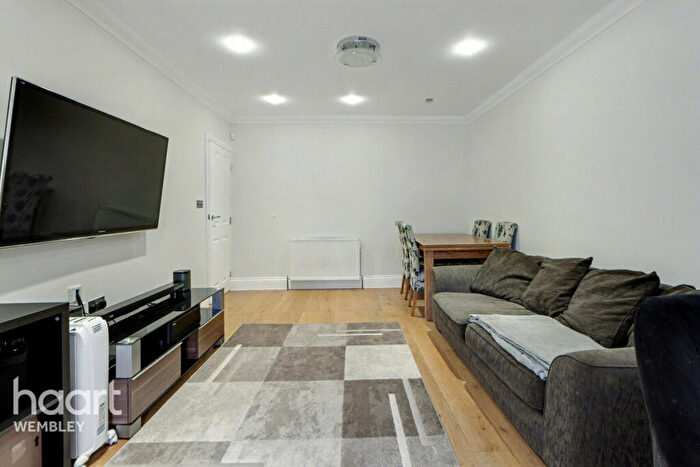 3 Bedroom Semi Detached House For Sale In Sudbury Court Estate, HA0