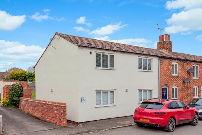 1 Bedroom Flat To Rent In High Street, Sutton Courtenay, Abingdon, OX14